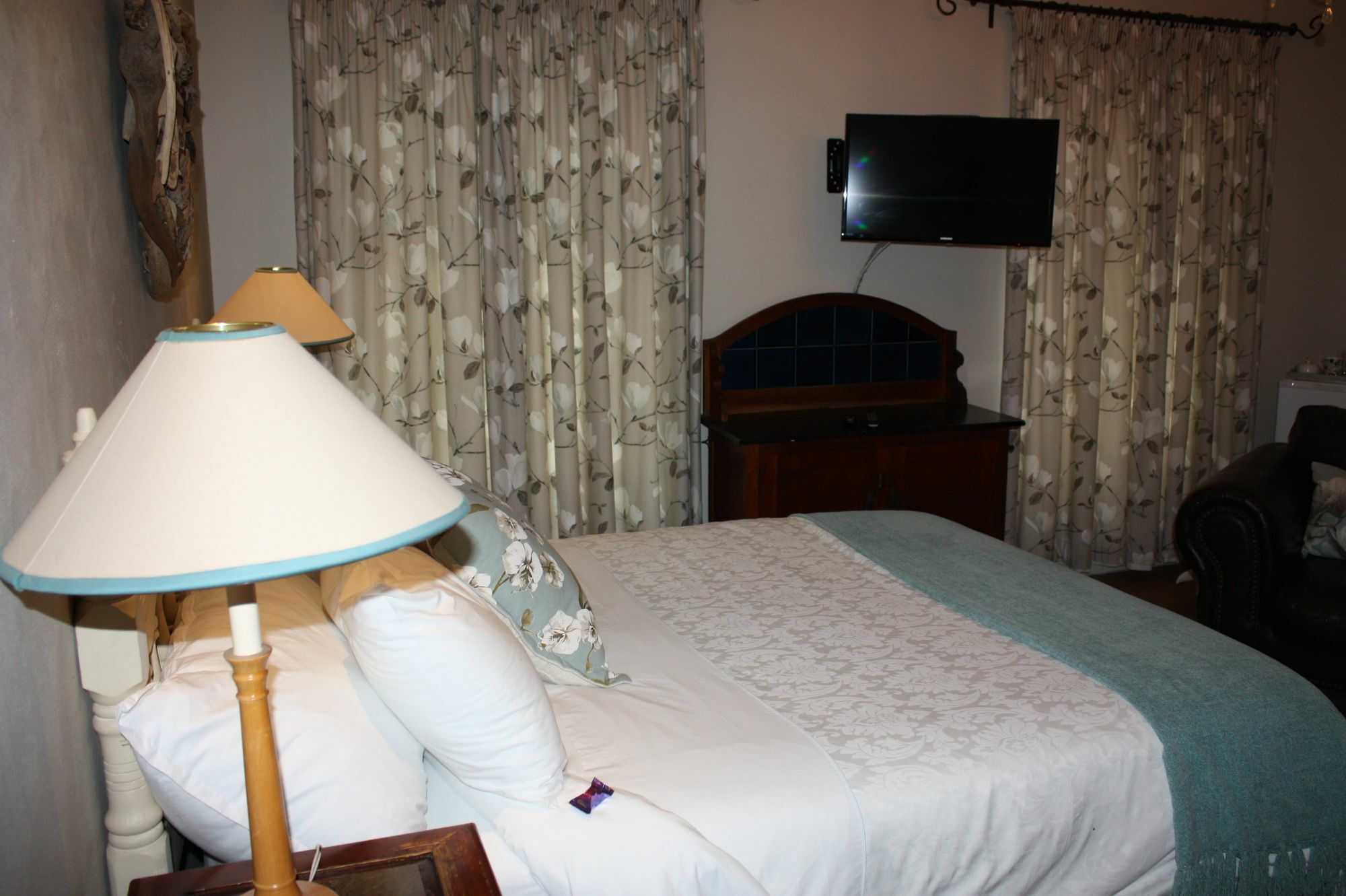9 Fern Rest Hotel George Bagian luar foto