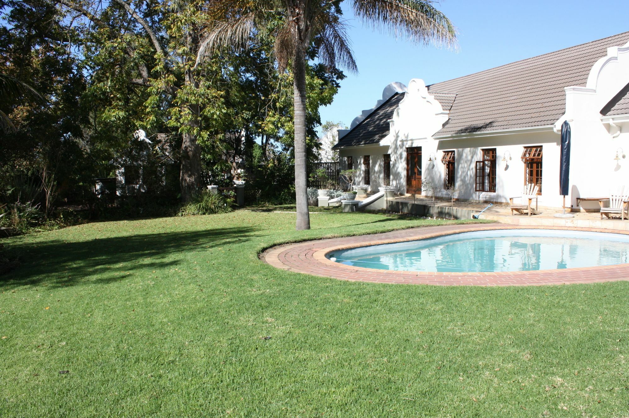 9 Fern Rest Hotel George Bagian luar foto