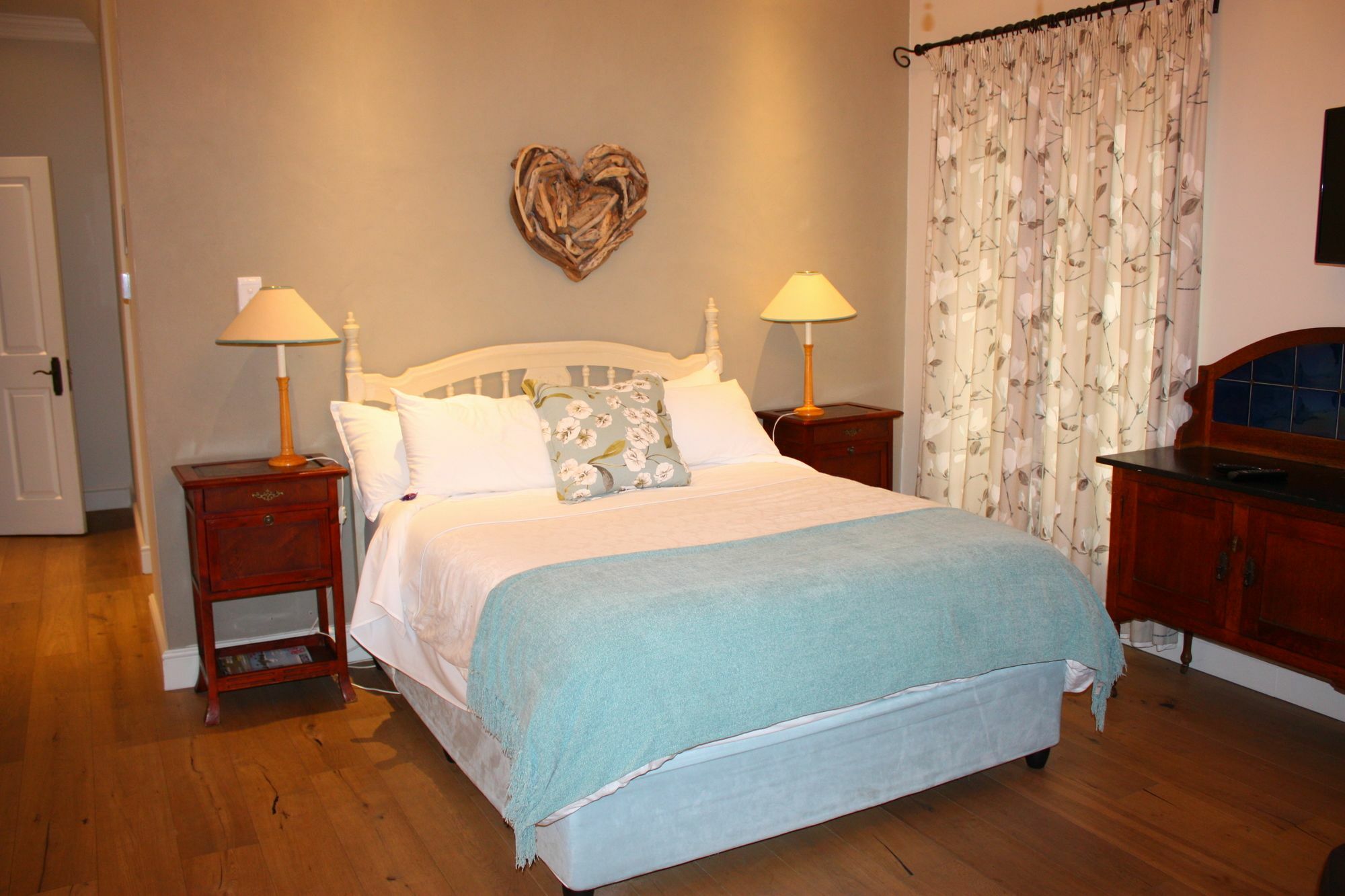 9 Fern Rest Hotel George Bagian luar foto